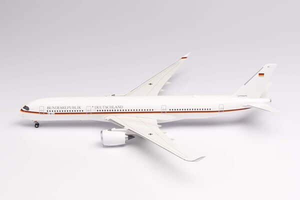 herpa- Armée de l'air Other License Luftwaffe Airbus A350-900-10+03 en Miniature pour Les Loisirs créatifs et Les Cadeaux, 570374, Mehrfarbig