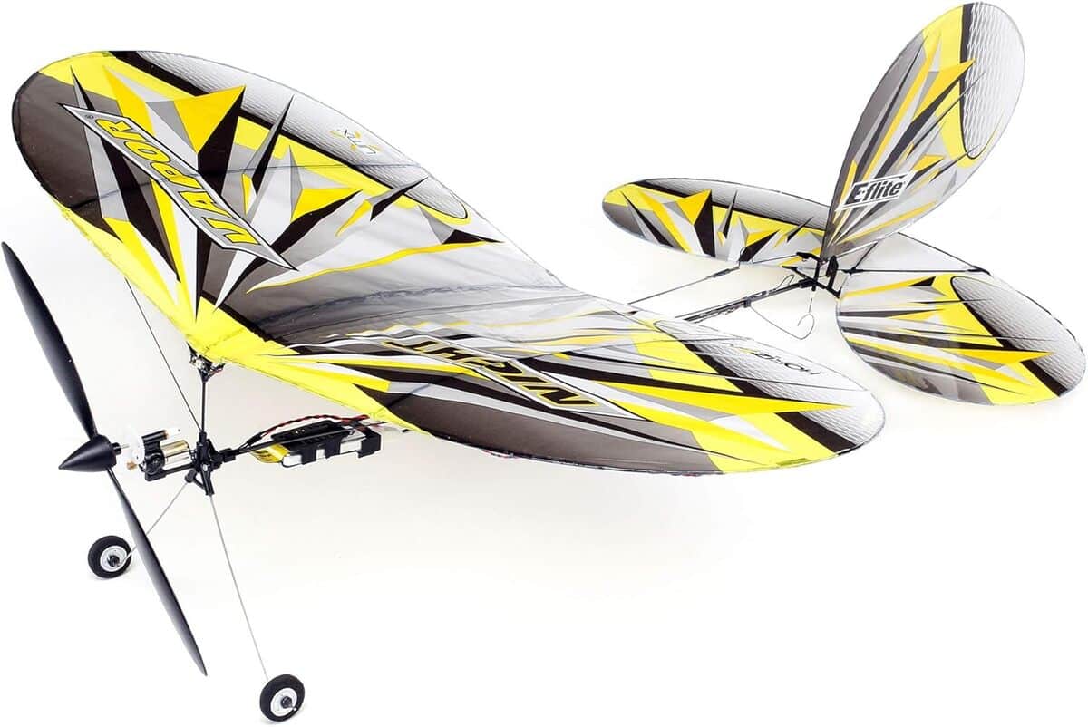 Test : e-flite UMX Night Vapor RTF EFLU1300 - Avis et Caractéristiques en Détail