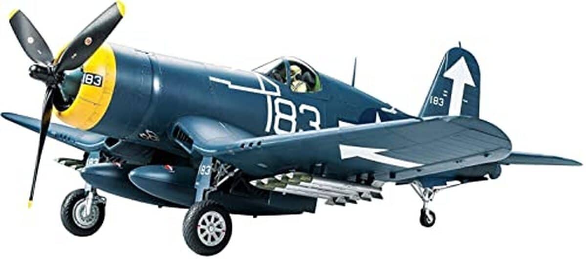 Test Tamiya TAM60327 Vought F4U-1D Corsair maquette plastique