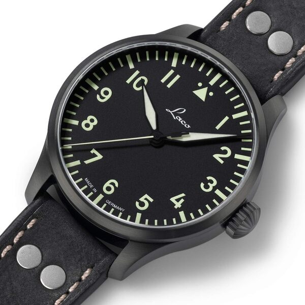 Découvrez le test approfondi de la montre automatique Laco 861991, alliant élégance et précision pour les amateurs de montres raffinées.