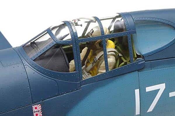 Découvrez notre test complet de la maquette Tamiya F4U-1 Corsair : qualité des pièces, facilité d'assemblage et résultat final d'un incontournable de la modélisation.