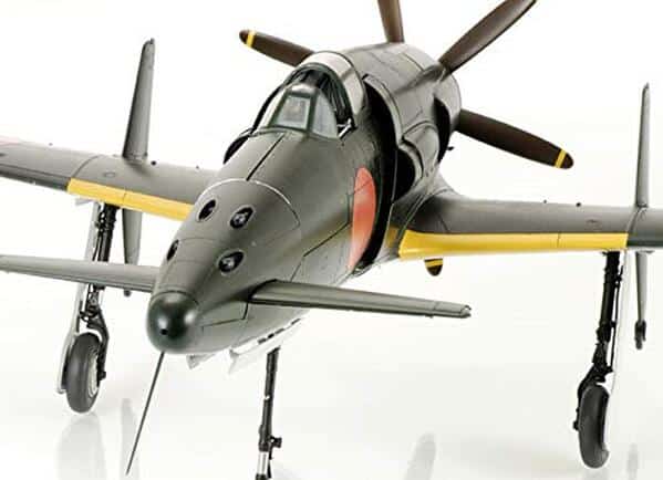 Découvrez notre test détaillé de la maquette avion J7W1 Shinden SWS01 au 1/32 de Zoukei-Mura : qualité, détails et montage