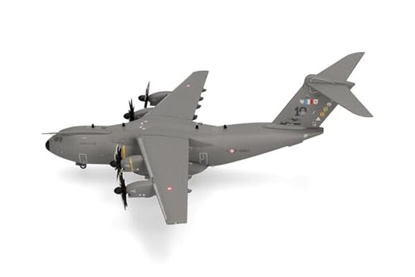 Découvrez notre avis complet sur l'avion miniature Herpa de l'armée de l'air à l'échelle 1 : 200. Qualité, détails et authenticité au meilleur prix.