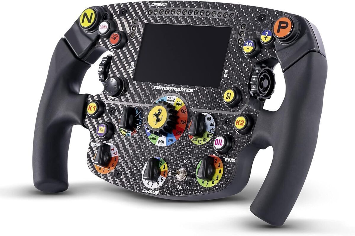 Test du volant Thrustmaster Ferrari SF1000 : une réplique f1 à l'échelle 1 : 1