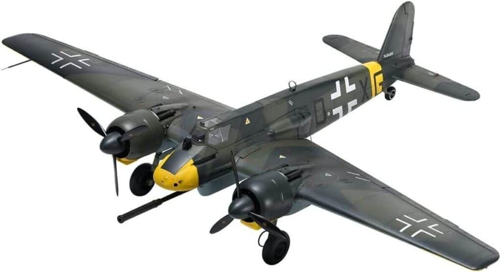 Test : maquette Henschel HS 129 B-3 par Zoukei-Mura (1 : 32)