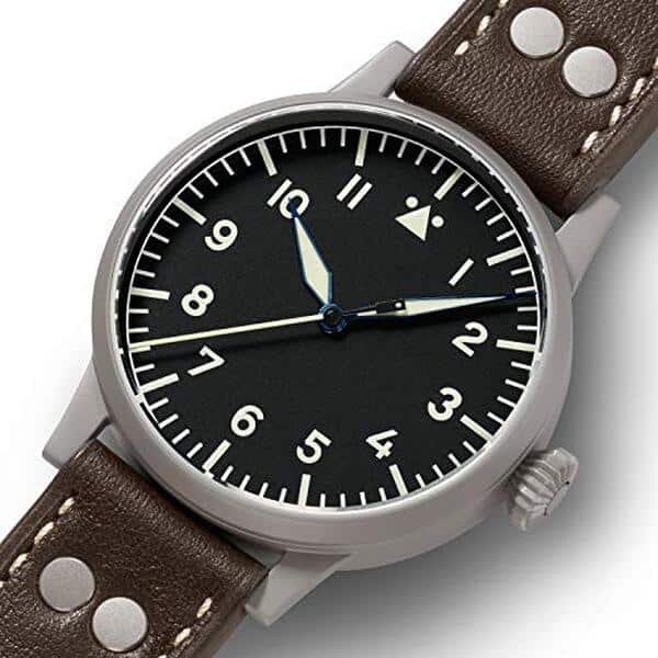 Découvrez notre avis détaillé sur la montre aviateur Laco Mülheim : élégance, qualité et design intemporel pour les amateurs de montres de prestige.
