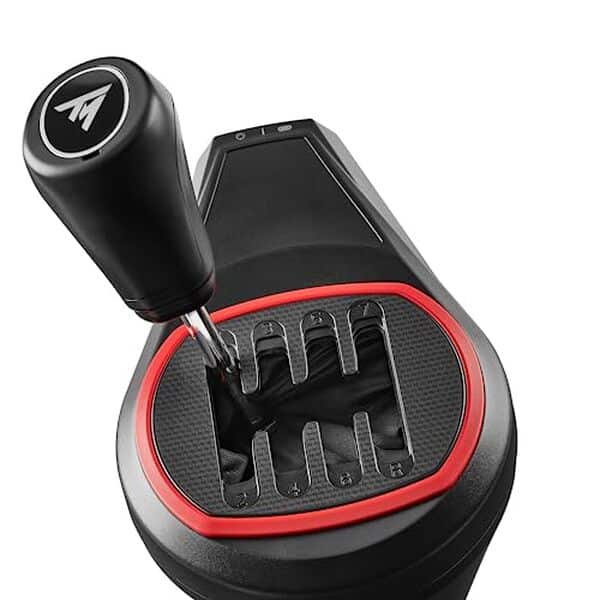 Découvrez le test complet du levier Thrustmaster TH8S : 8 vitesses, précision exceptionnelle et immersion totale pour les fans de simulation automobile.