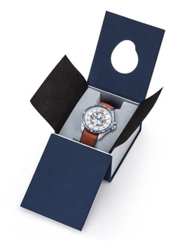 Découvrez notre test complet de la montre aviateur Athos 8 automatique. Design premium avec bracelet cuir marron et bleu, mouvements suisses de qualité pour les passionnés d'horlogerie. 