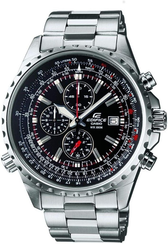 Test de la montre Casio EF-527D-1AVEF : précision et style en acier