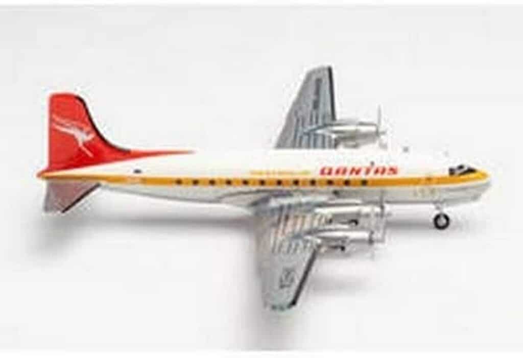 Test Herpa Douglas DC-4 Qantas 1/200 - série du centenaire : avis et caractéristiques